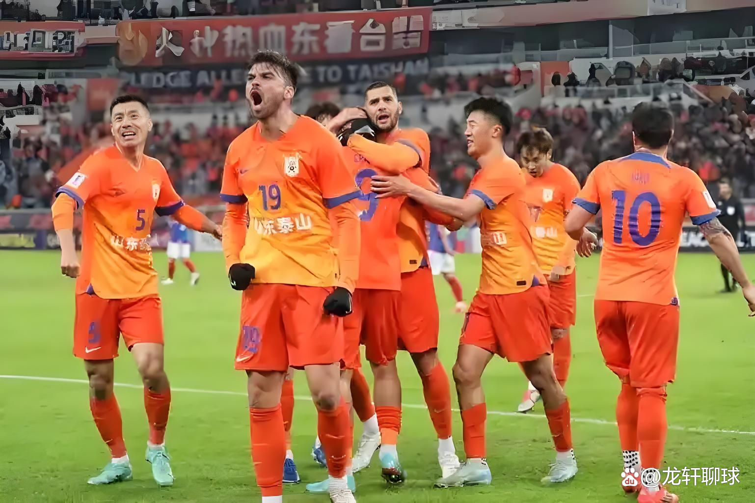 包含苏宁主场鏖战平局，与山东鲁能握手言和的词条